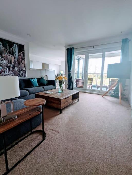 Beautiful 2 Bedroom Flat Overlooking Golf Course Carnoustie Exterior foto
